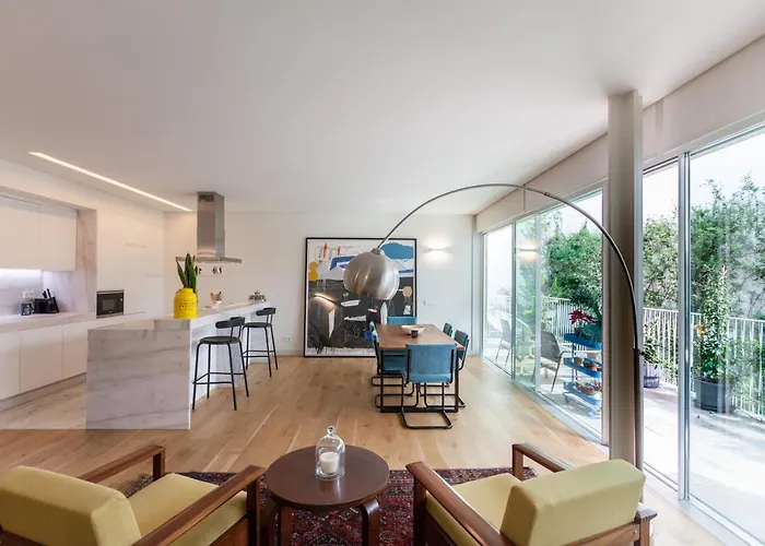 아파트 Flh Av. Liberdade Stunning With Balcony & Parking 리스본