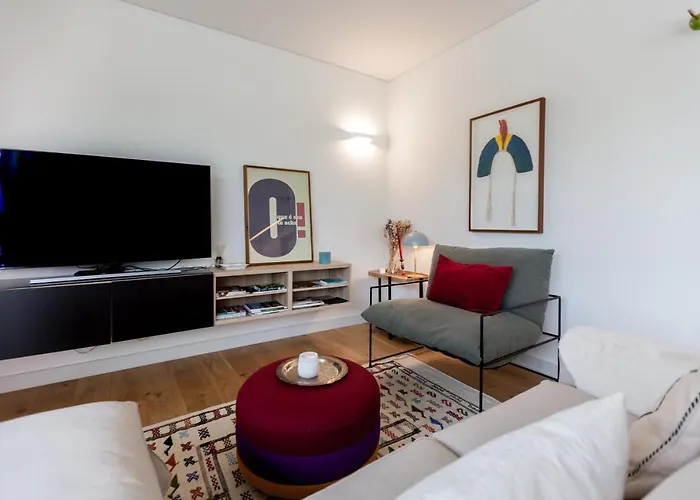 Flh Av. Liberdade Stunning With Balcony & Parking Lejlighed *